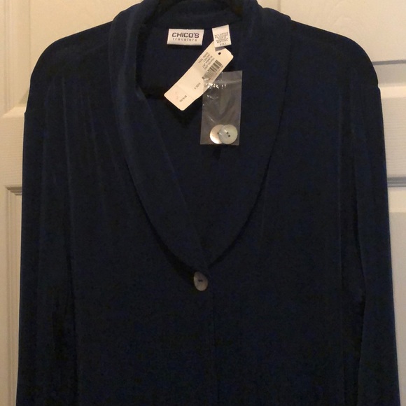 Blouse - Picture 2 of 3